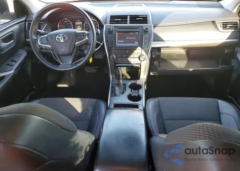 2016 Toyota Camry Le z USA, uszkodzony, nr VIN 4T1BF1FKXGU247224